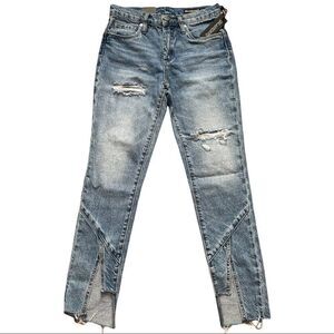 NWT BLANKNYC Cutout 🔺Hem Distressed Jeans Sz 24